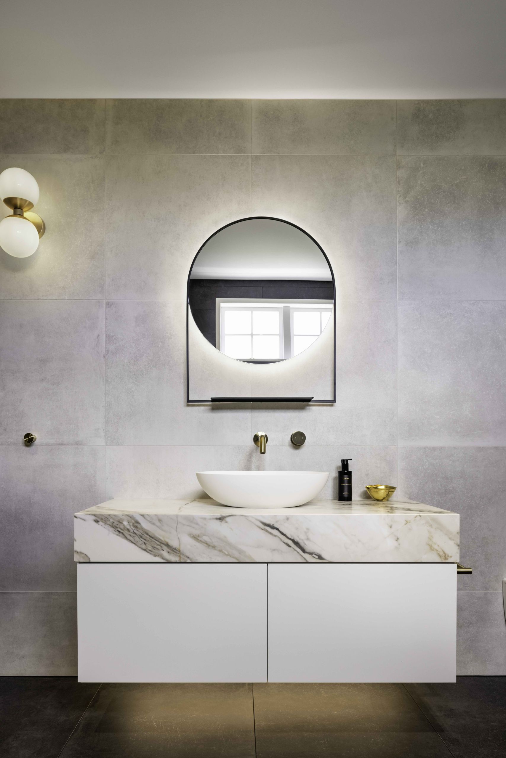 calacatta_luxe_sink
